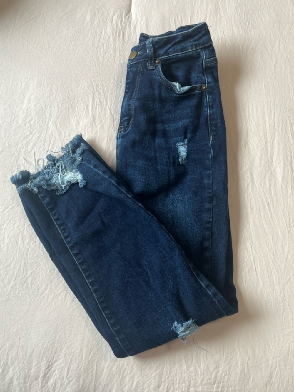 Women's Dark Wash Distressed Jeans - Blue